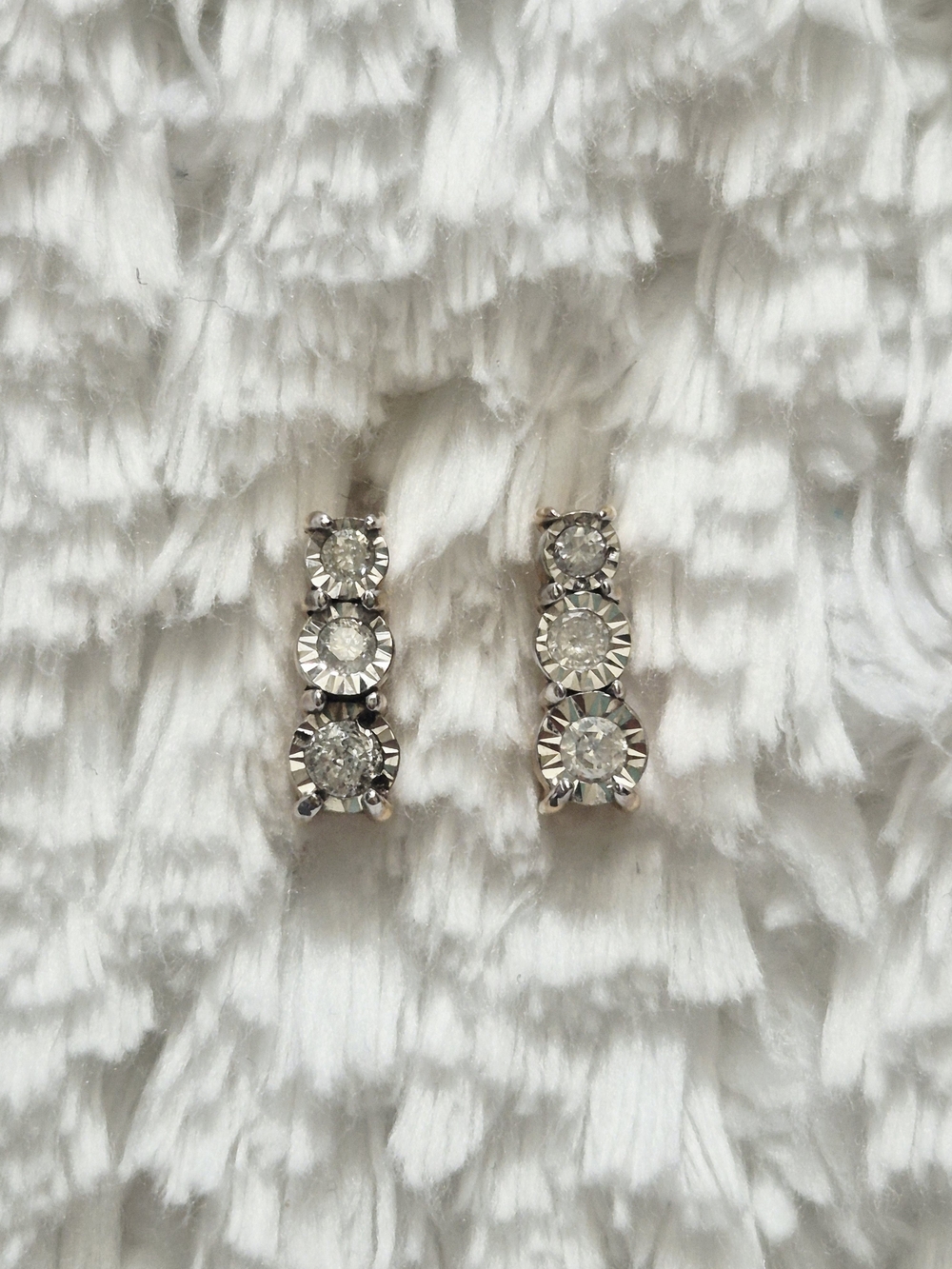 Vintage 10k Yellow Gold Journey Drop Stud Earrings